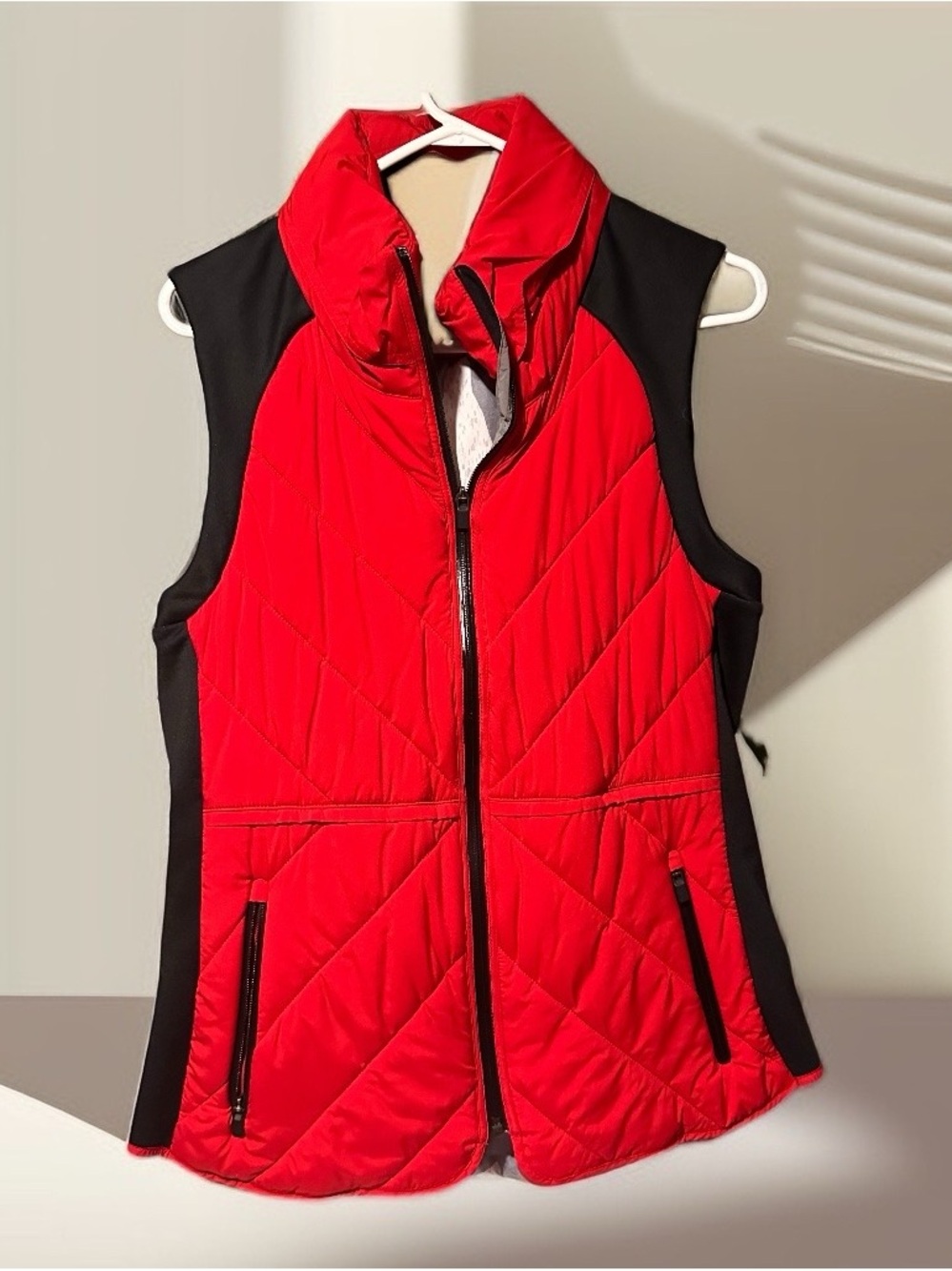 Athleta Red and Black Quilted Zip-Front Vest
